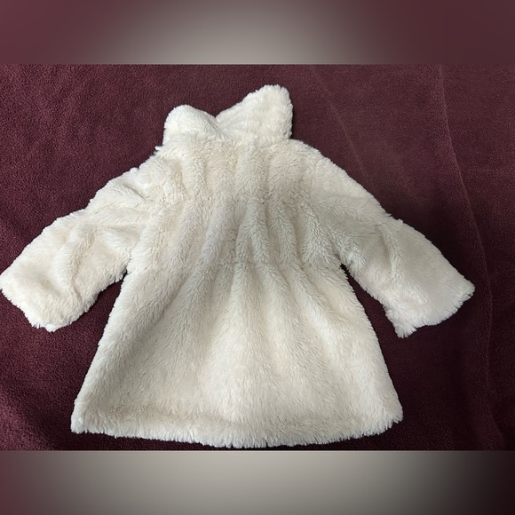 Girl Faux Fur Coat with Bow - Picture 2 of 4